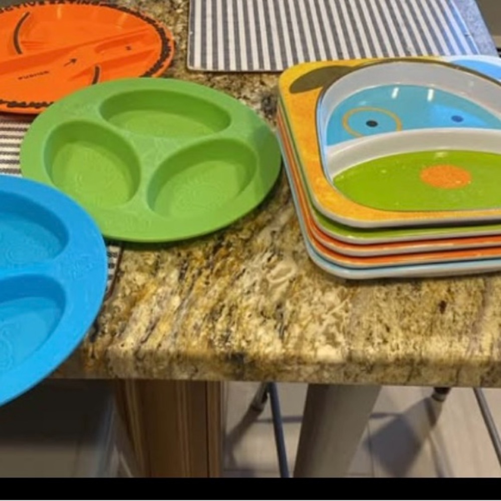 Kids dinnerware and utensils